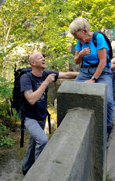 6 Galgenhumor Auf Der Basteibruecke 20210827 2090452871
