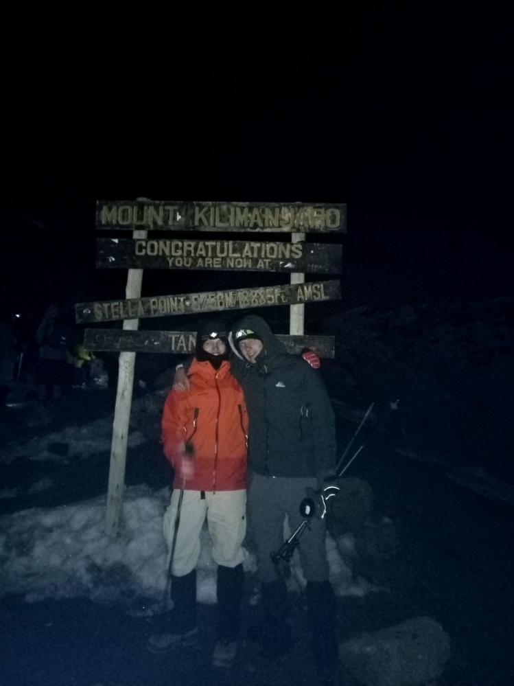 Bild 9 Stella Point Kilimanjaro 2018 20180418 1640309747